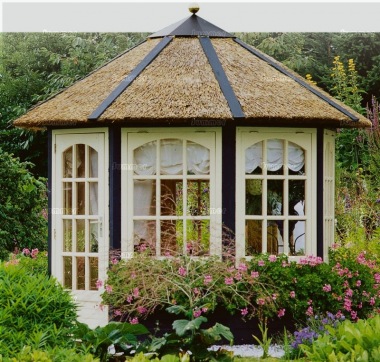 Lugarde Prima Amber and Prima Vera summerhouses
